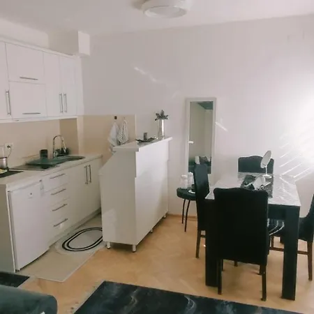 Apartment Andjela *